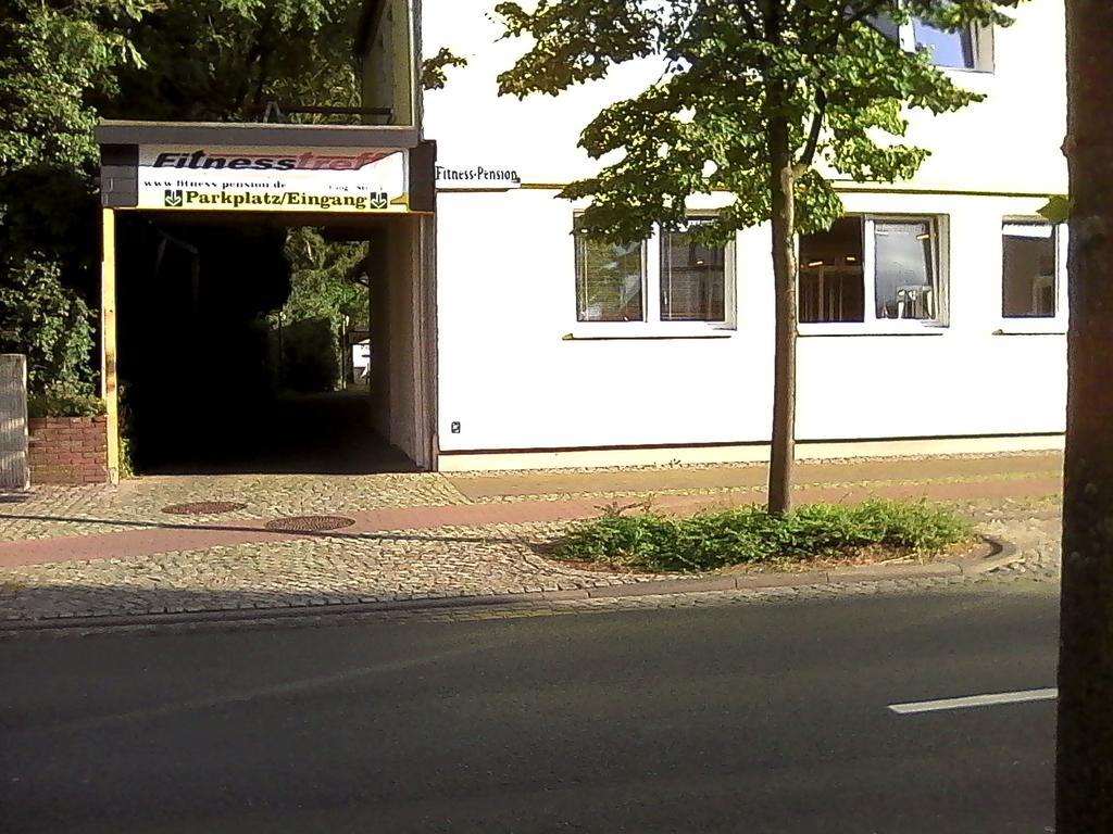Fitness Pension Sulingen Bagian luar foto